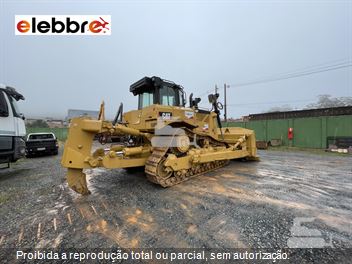 Trator de Esteira Caterpillar D8T