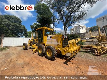 Motoniveladora Caterpillar 120K