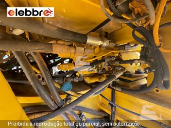 Motoniveladora Caterpillar 120K