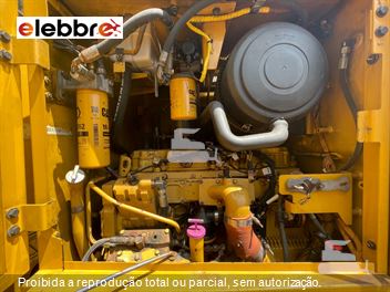 Motoniveladora Caterpillar 120K