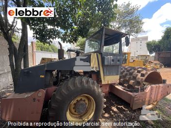 Rolo Compactador Dynapac CA250