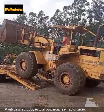 Pá Carregadeira Caterpillar 966C
