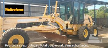 Motoniveladora New Holland RG140B