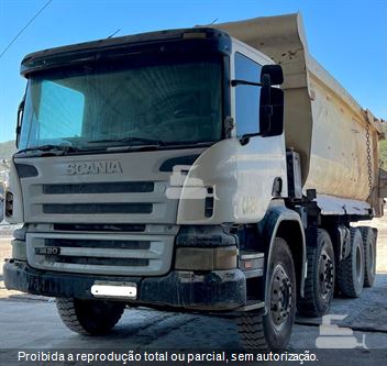 Caminhão Scania P-420 B 8X4 2P (DIESEL)