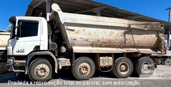 Caminhão Scania P-420 B 8X4 2P (DIESEL)