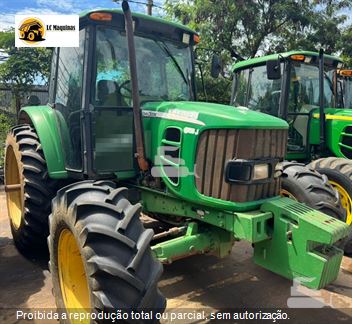 Trator Agrícola John Deere 6125J
