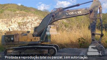 Escavadeira Volvo EC380D