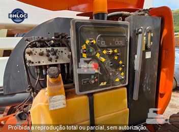 Plataforma Aérea (Elevatória) JLG 450 AJ