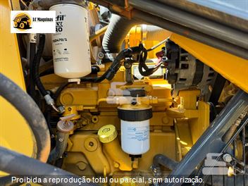 Retro Escavadeira John Deere 310L