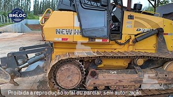 Trator de Esteira New Holland D140 B