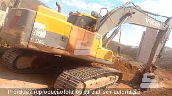 Escavadeira Volvo EC220D