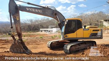 Escavadeira Volvo EC220D