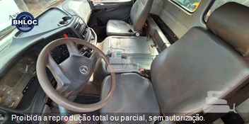 Caminhão Mercedes-Benz Axor 3131 6x4 2p (diesel)(E5)