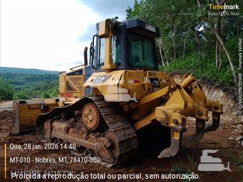 Trator de Esteira Caterpillar D6N