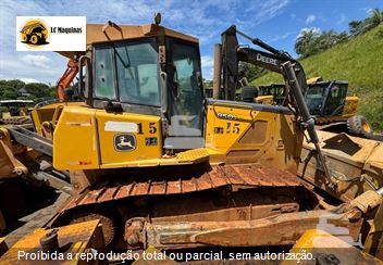 Trator de Esteira John Deere 850J-II