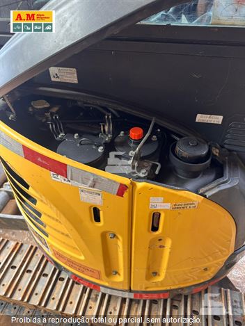 Mini-Escavadeira Yanmar Vio35