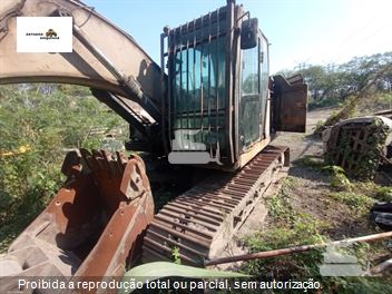 Escavadeira Caterpillar 320