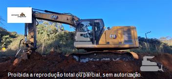 Escavadeira Caterpillar 320