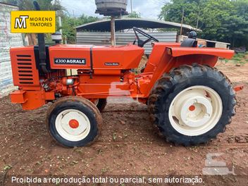 Trator Agrícola Agrale 4300