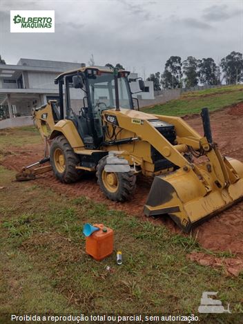 Retro Escavadeira Caterpillar 416F2