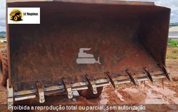 Pá Carregadeira New Holland W130 B