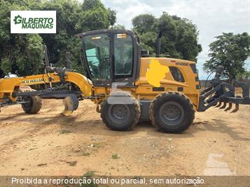 Motoniveladora New Holland RG170B
