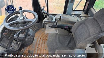 Pá Carregadeira Caterpillar 966H
