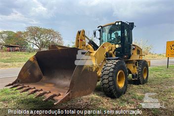 Pá Carregadeira Caterpillar 938K
