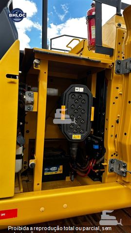 Escavadeira Caterpillar 320GC