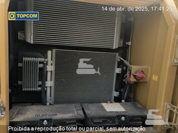 Escavadeira XCMG XE225BR