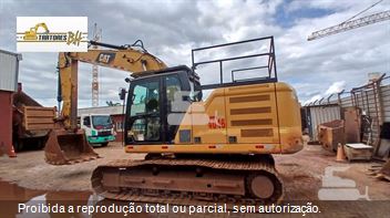 Escavadeira Caterpillar 320