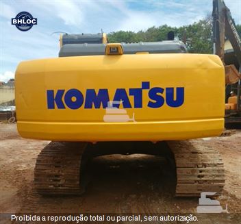 Escavadeira Komatsu PC210