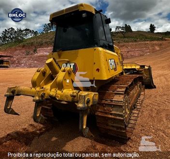 Trator de Esteira Caterpillar D4