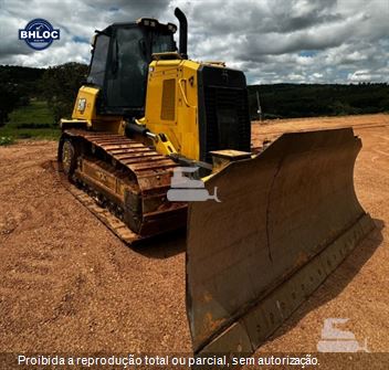 Trator de Esteira Caterpillar D4