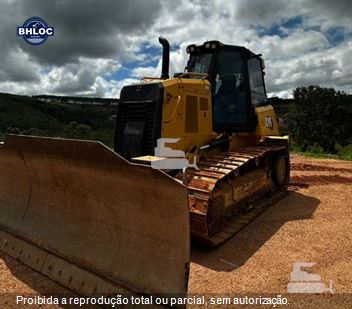 Trator de Esteira Caterpillar D4