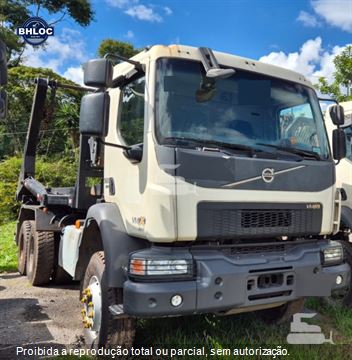 Caminhão Volvo VMX 360 Max 6x4 2p (diesel)