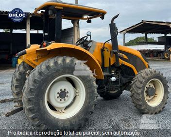 Trator Agrícola Valtra A84s