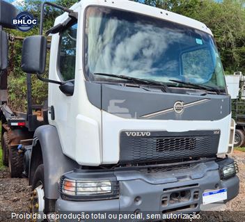 Caminhão Volvo VM 330 6x4 2p (Diesel) (E5)