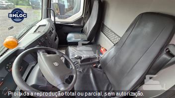 Caminhão Volvo VM 330 6x4 2p (Diesel) (E5)