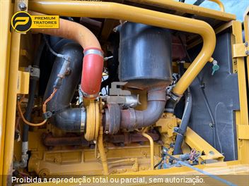 Motoniveladora Caterpillar 140K