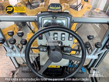 Motoniveladora Caterpillar 140K