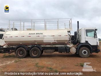 Caminhão Scania P-310 B 6x4 2p (diesel)