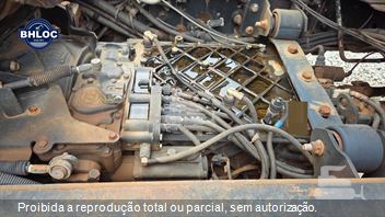 Caminhão Volkswagen 31-330 E Constellation 6x4 2p (Diesel)(E5)