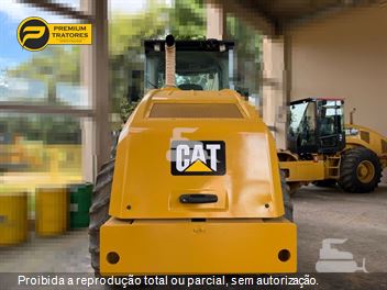 Rolo Compactador Caterpillar CP-54B