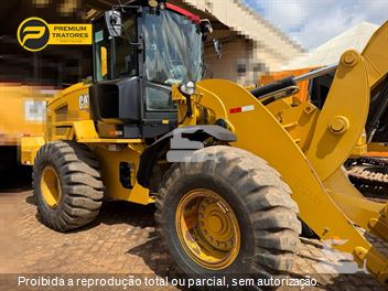 Pá Carregadeira Caterpillar 938K