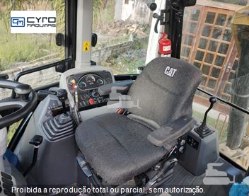 Retro Escavadeira Caterpillar 416F2