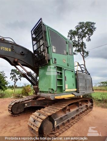 Escavadeira Florestal John Deere 2144G