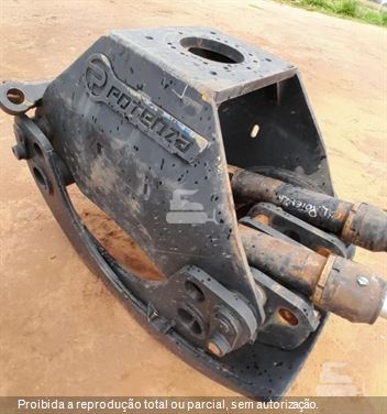 Escavadeira Florestal John Deere 2144G