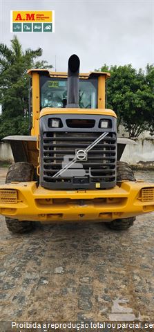 Pá Carregadeira Volvo L60F