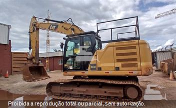 Escavadeira Caterpillar 320